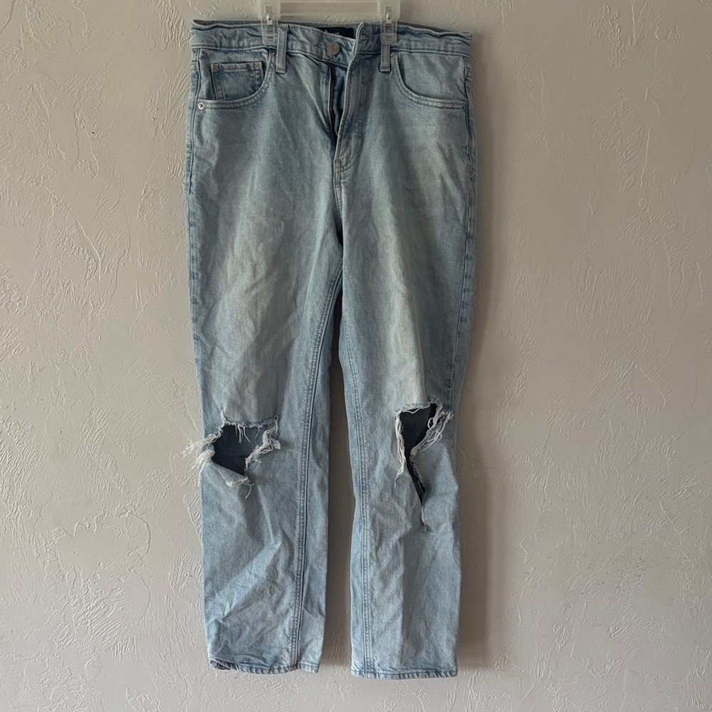 GAP Light Blue Relaxed Women's Jeans
